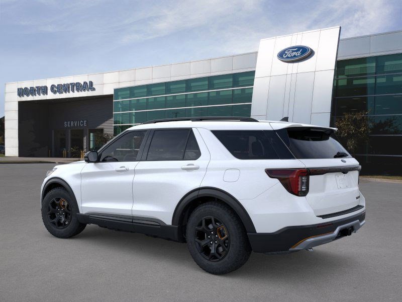 2026 Ford Explorer photo 2
