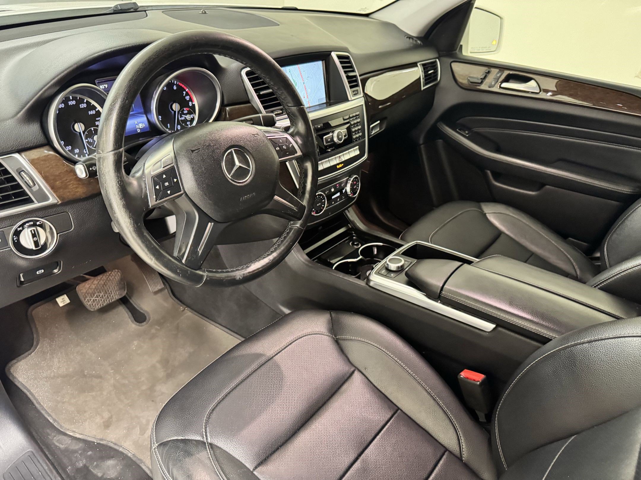 2014 Mercedes Benz ML 350 photo 2