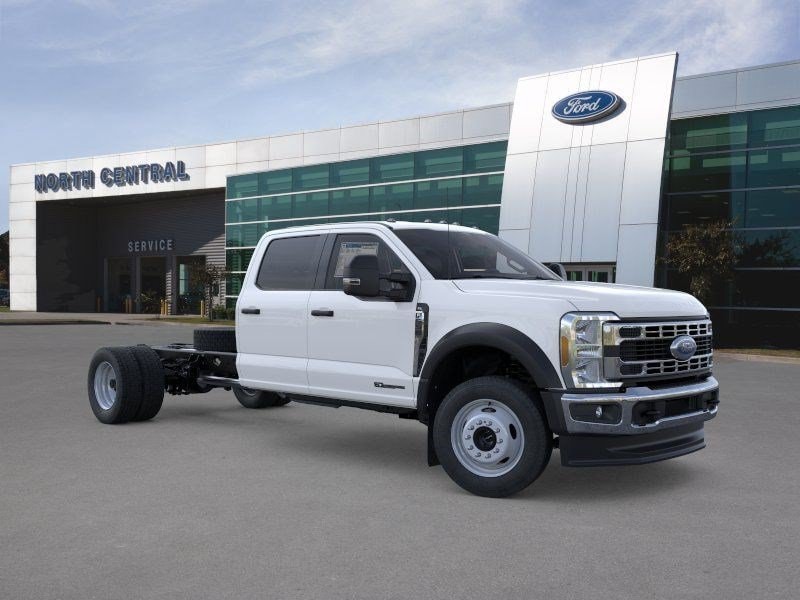F-550 Chassis F-550&reg; XL Truck Crew Cab