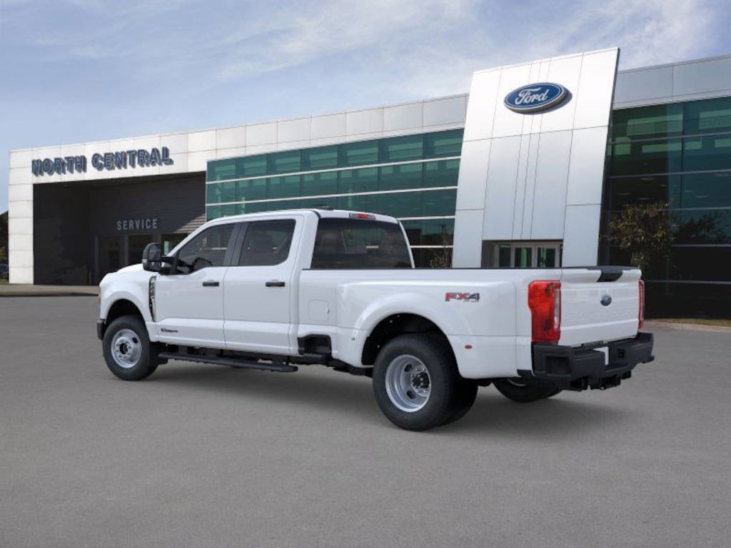 New 2026 Ford F-350 Truck Crew Cab
