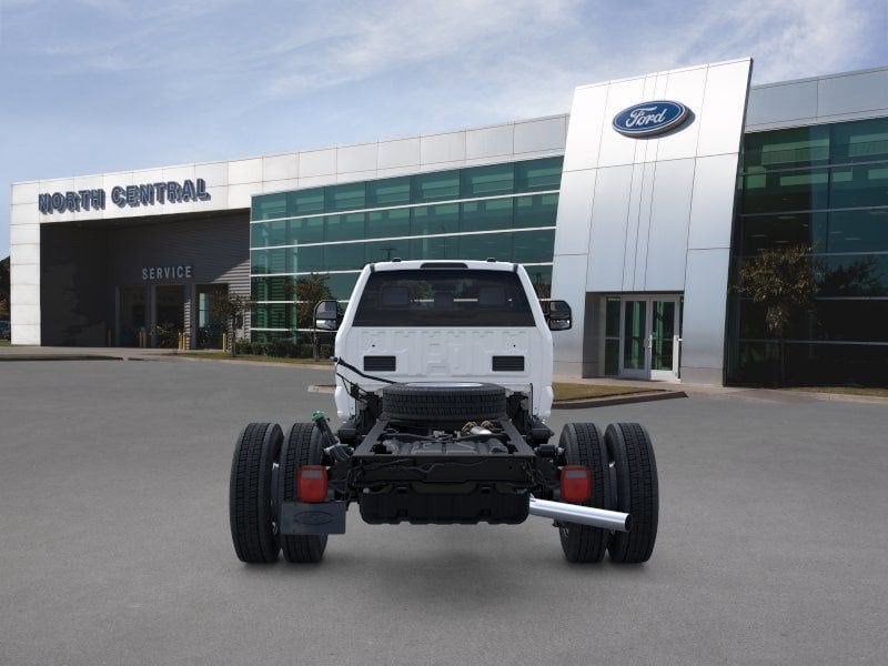 F-550 Chassis F-550&reg; XL Truck Regular Cab