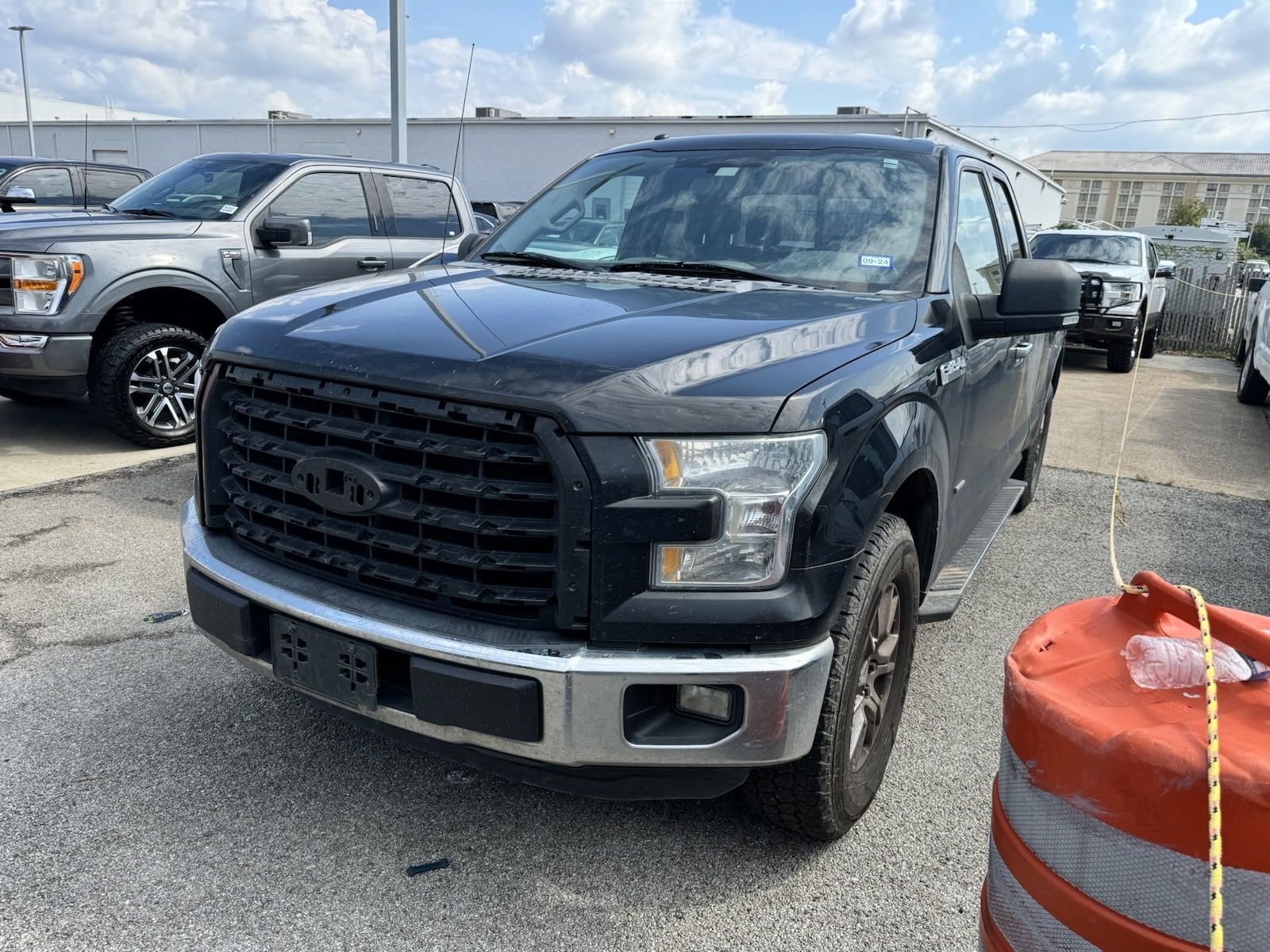 Used 2015 Ford F-150 XLT with VIN 1FTEX1CP4FFC86733 for sale in Richardson, TX