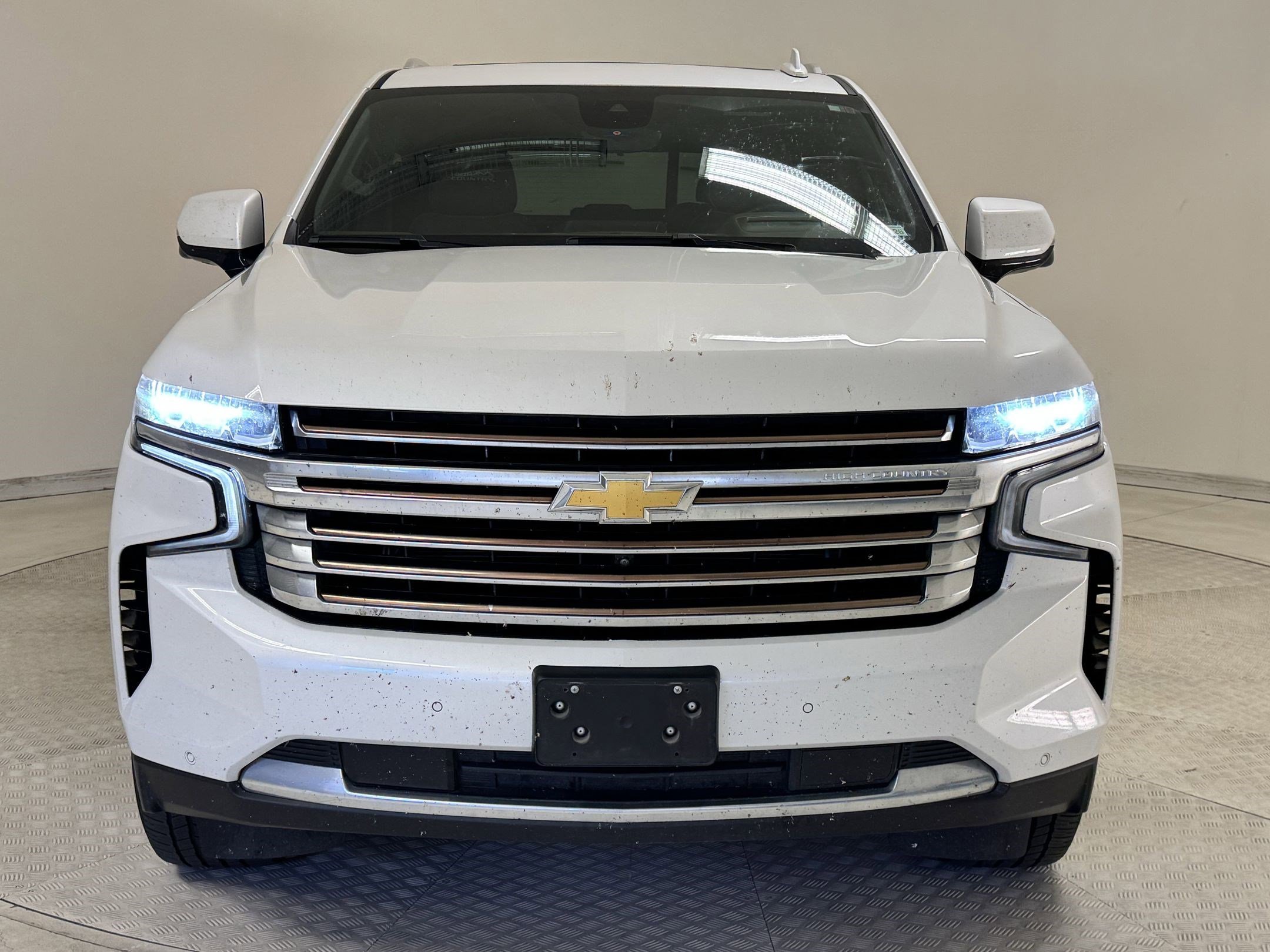 2023 Chevrolet Tahoe High Country photo 2