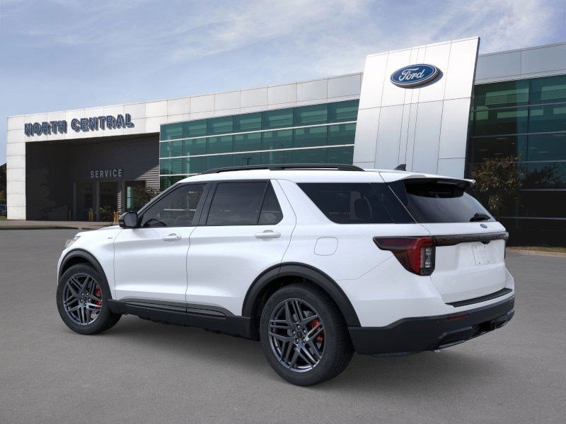 2026 Ford Explorer ST-Line photo 2