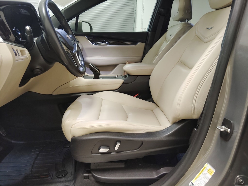 Used 2019 CADILLAC XT5 FWD SUV