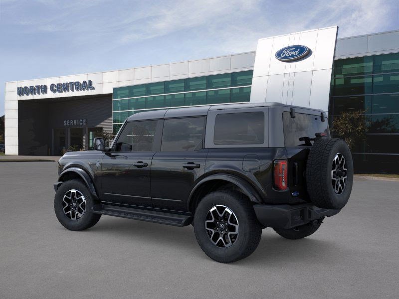 2025 Ford Bronco Outer Banks photo 4