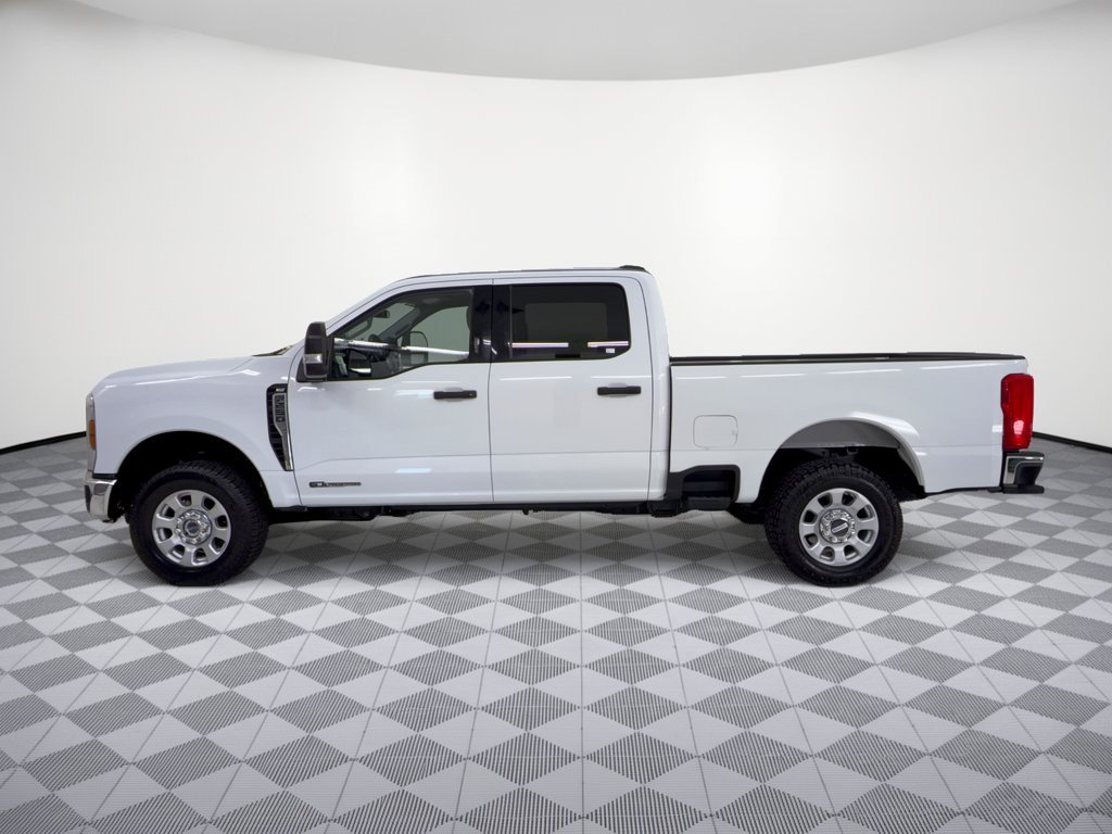 Certified 2024 Ford F-250 XLT Truck Crew Cab