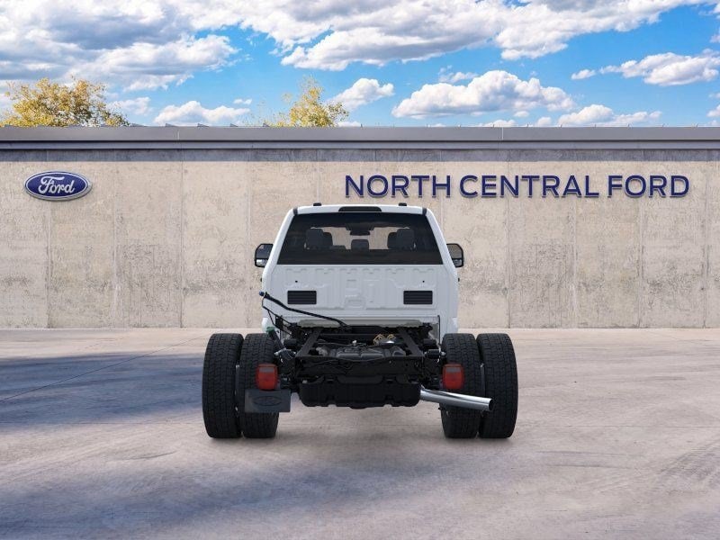 2026 Ford F-450 Chassis Truck Crew Cab