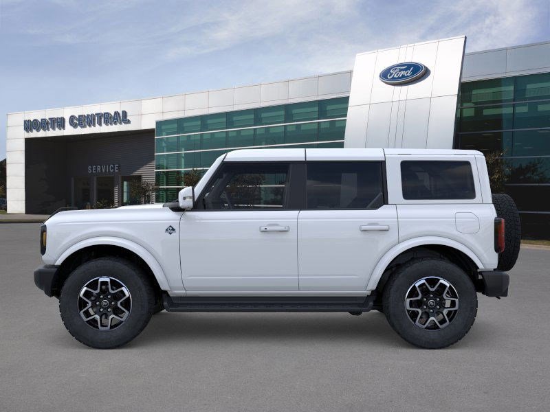 2025 Ford Bronco Outer Banks photo 3