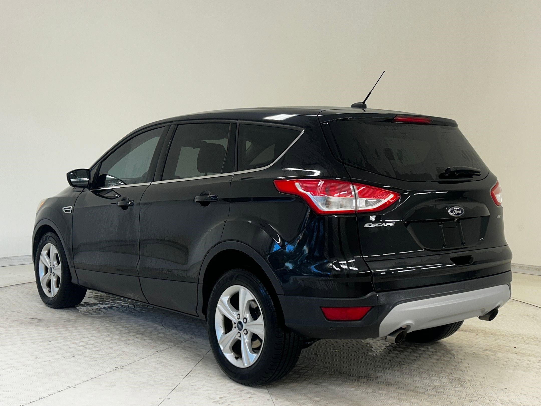 2015 Ford Escape SE photo 3
