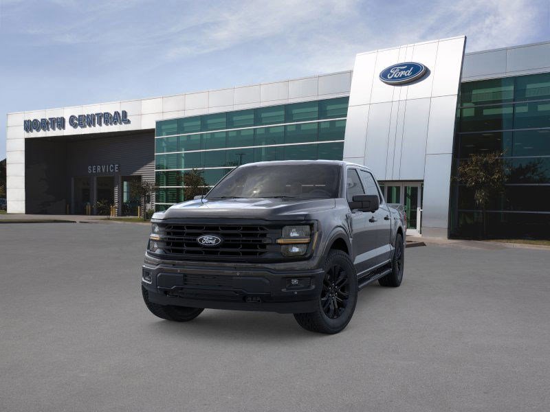 2025 Ford F-150 XLT photo 2