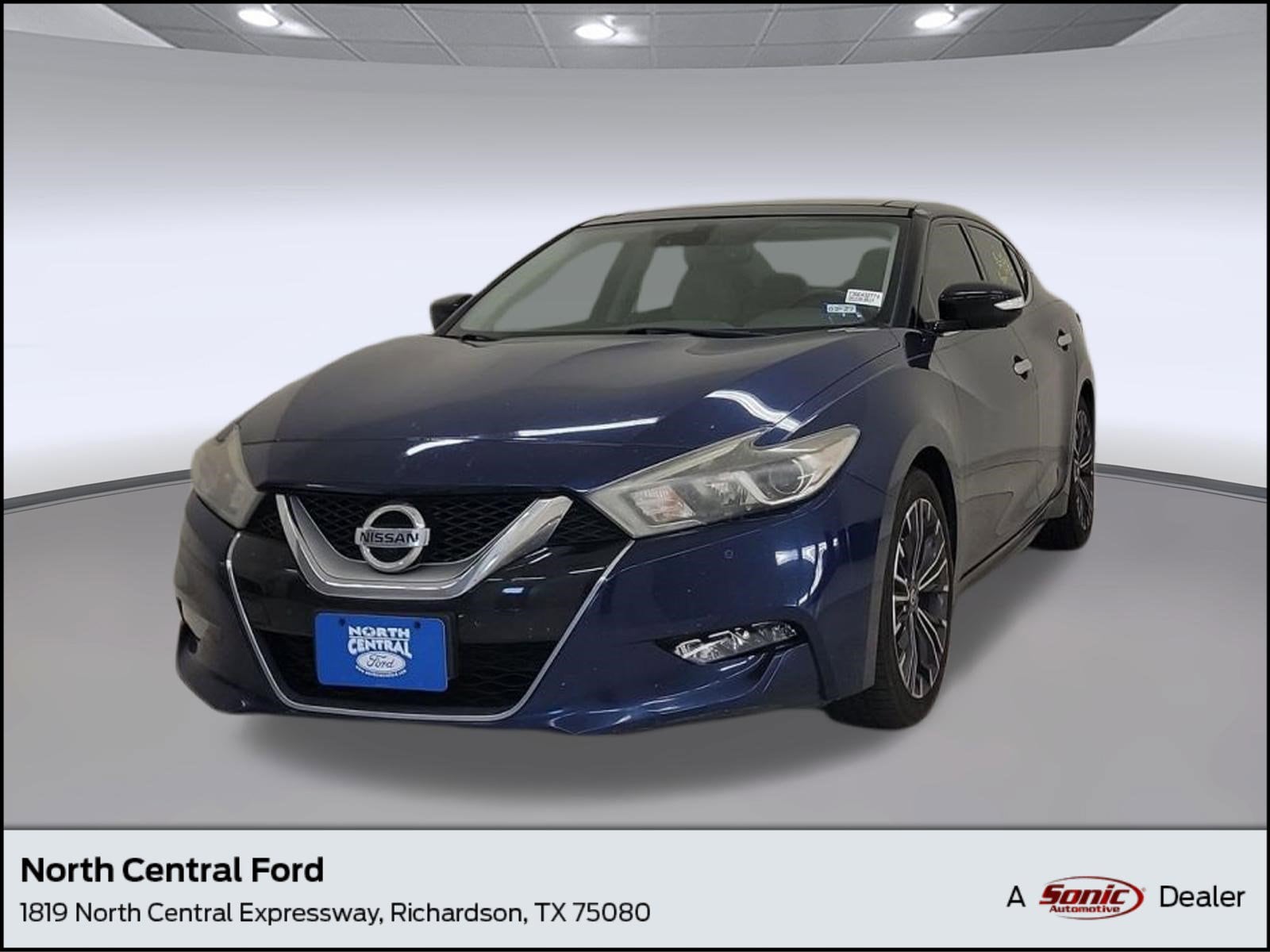 2016 Nissan Maxima Platinum's photo