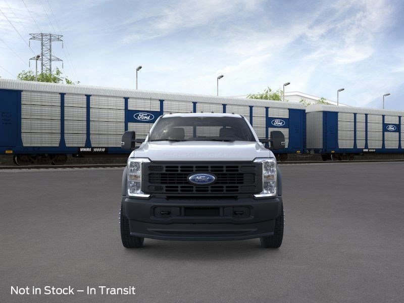 F-450 Chassis Truck Crew Cab