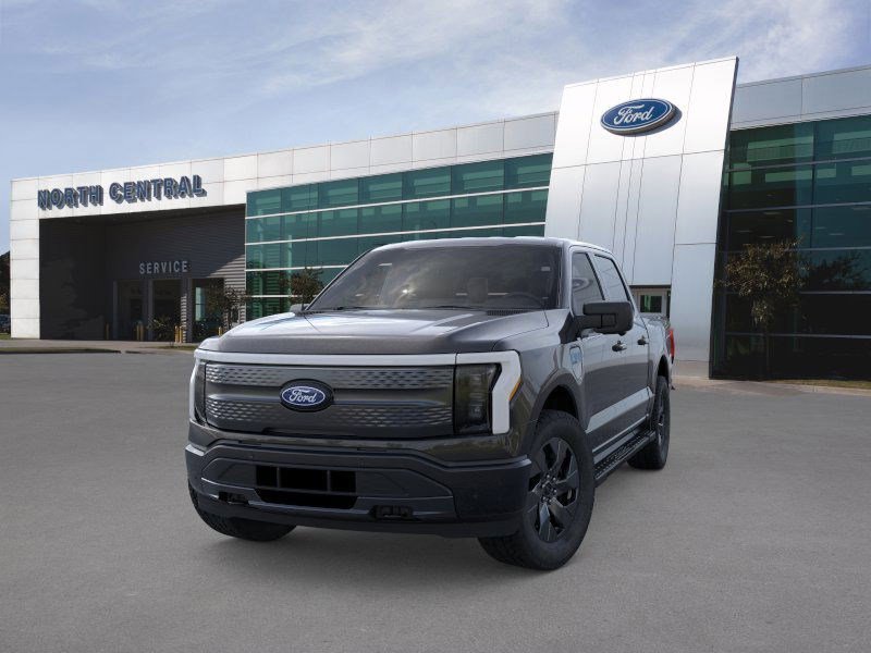 2025 Ford F-150 Lightning photo 2