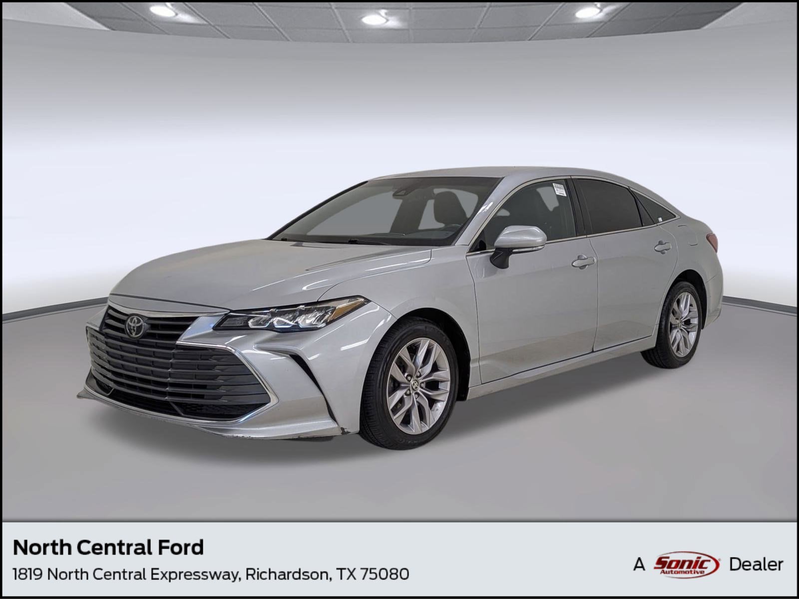 2021 Toyota Avalon XLE's photo
