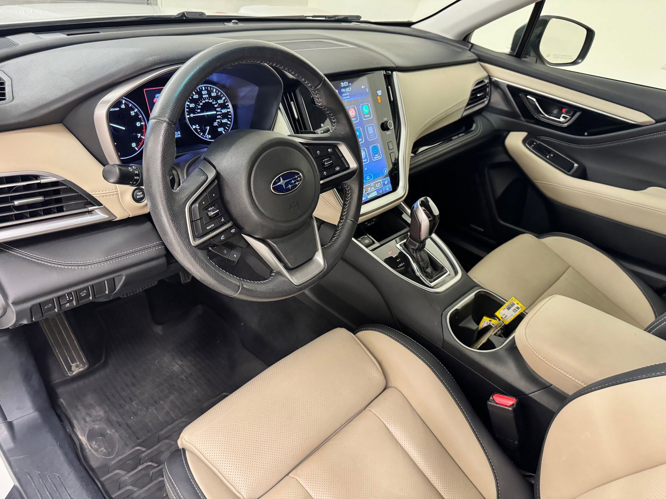 2022 Subaru Outback Limited photo 4