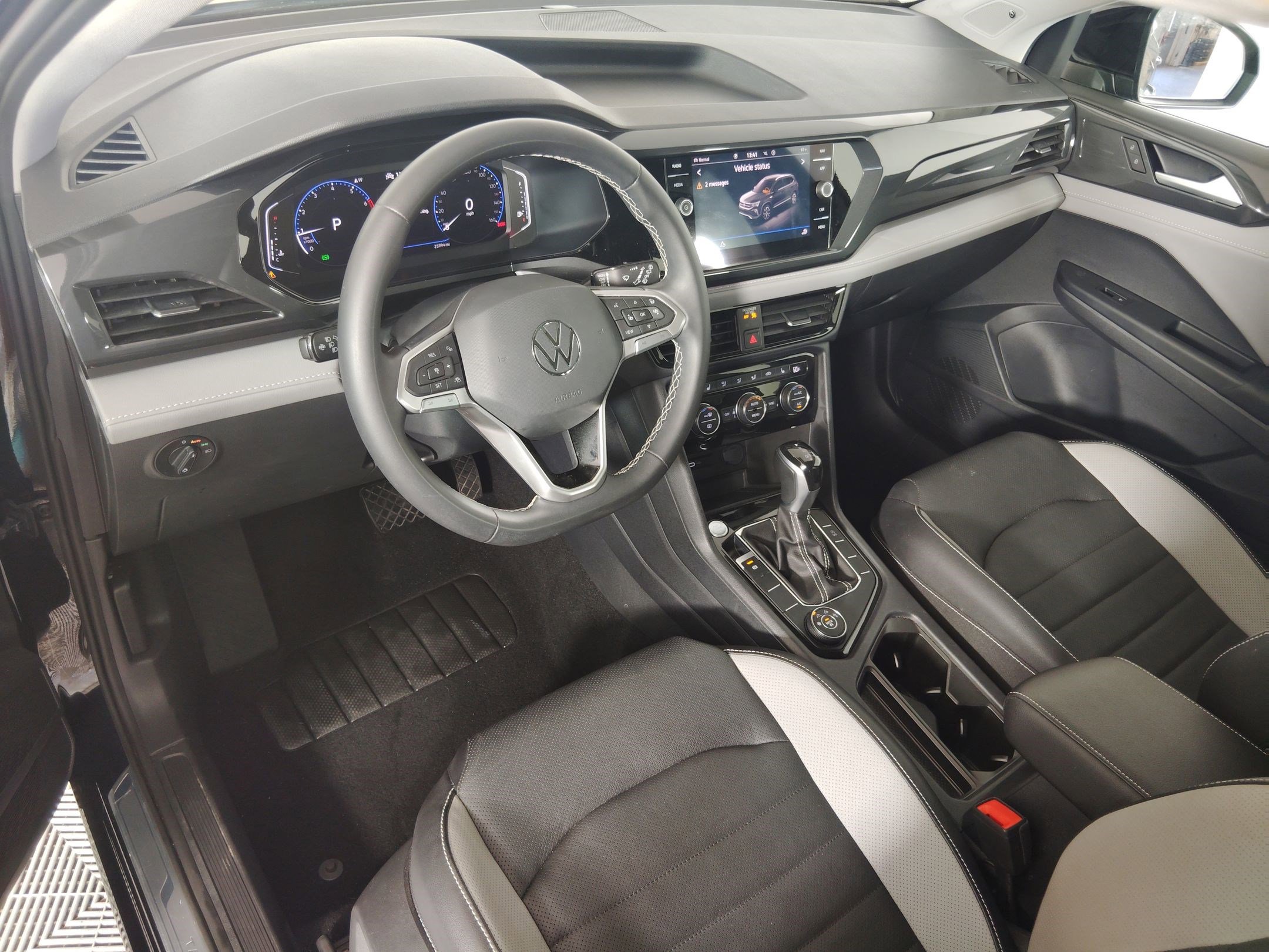 2023 Volkswagen Taos SEL photo 2