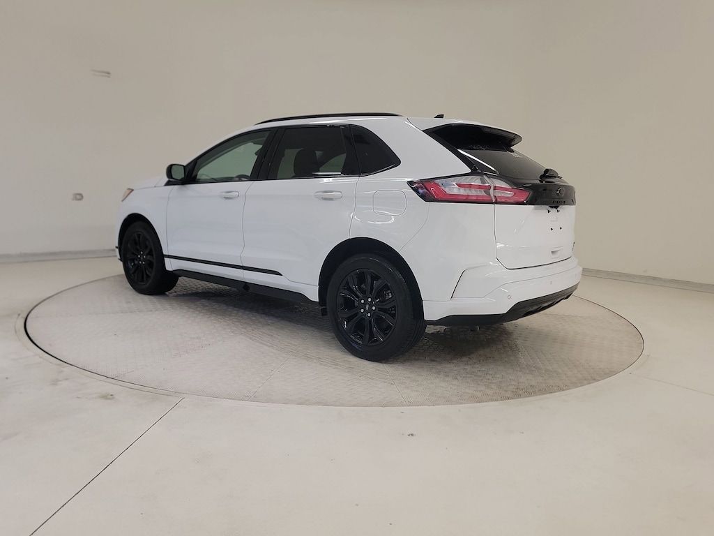 Certified 2024 Ford Edge SE SUV