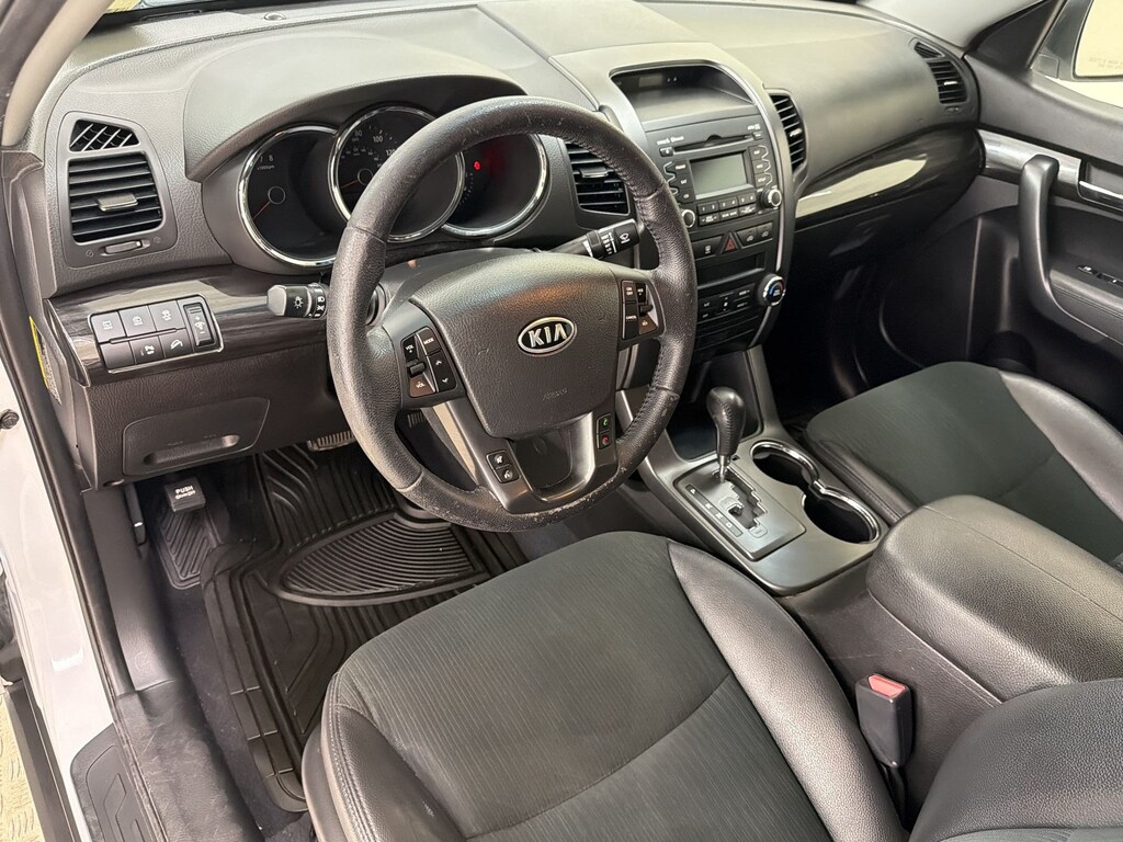 Used 2011 Kia Sorento EX SUV