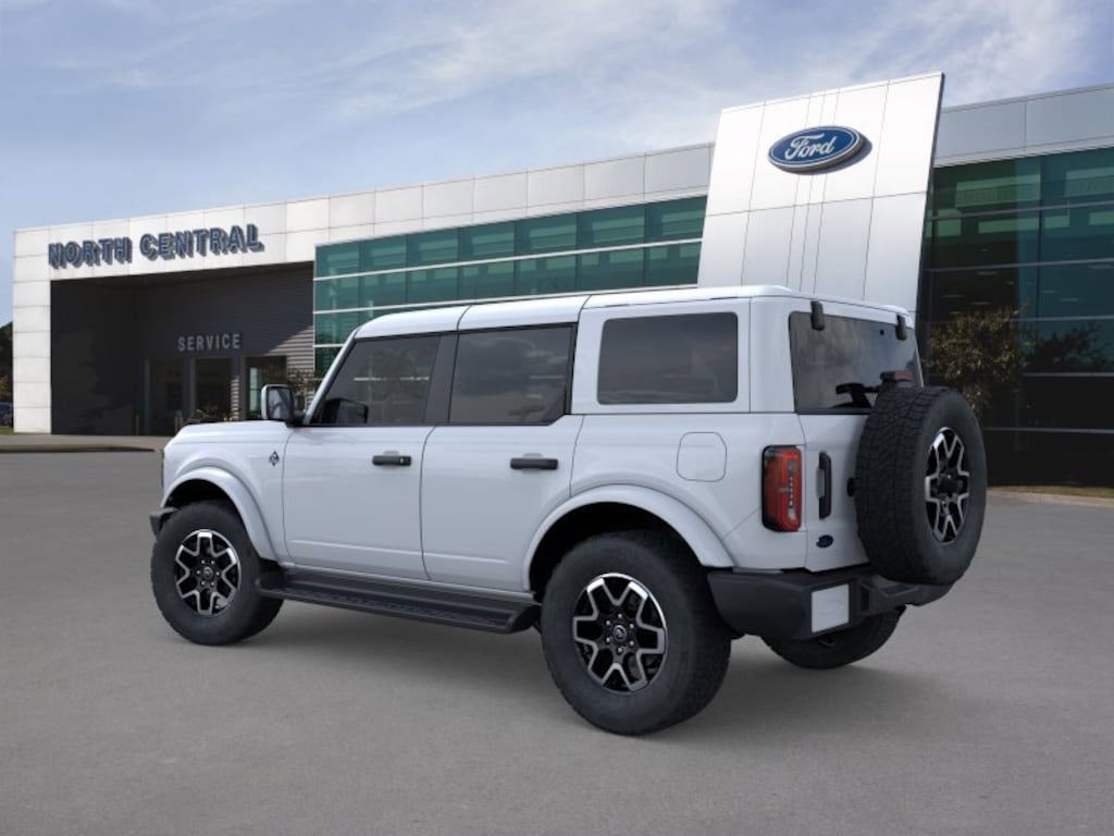 New 2026 Ford Bronco Outer Banks