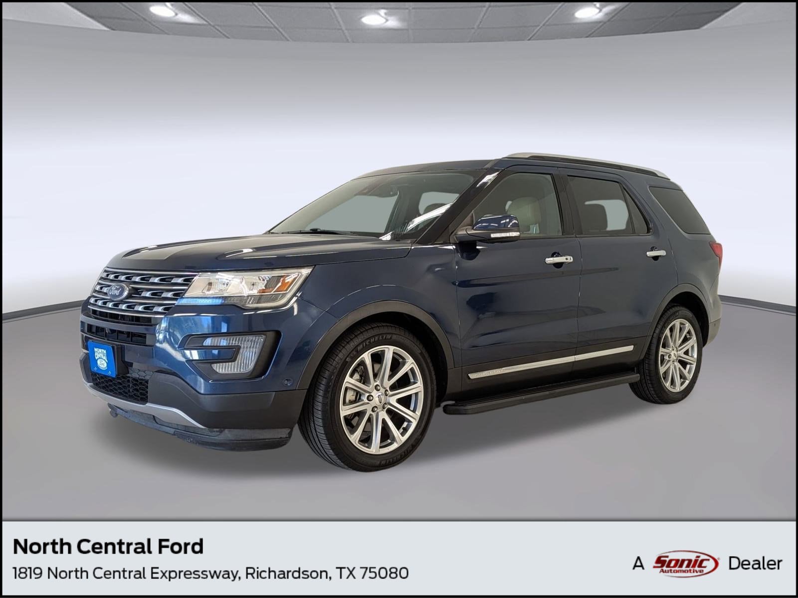 2017 Ford Explorer Limited's photo