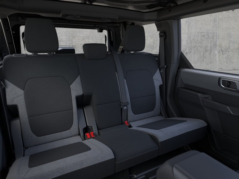 2025 Ford Bronco 4-Door Base - Photo 11