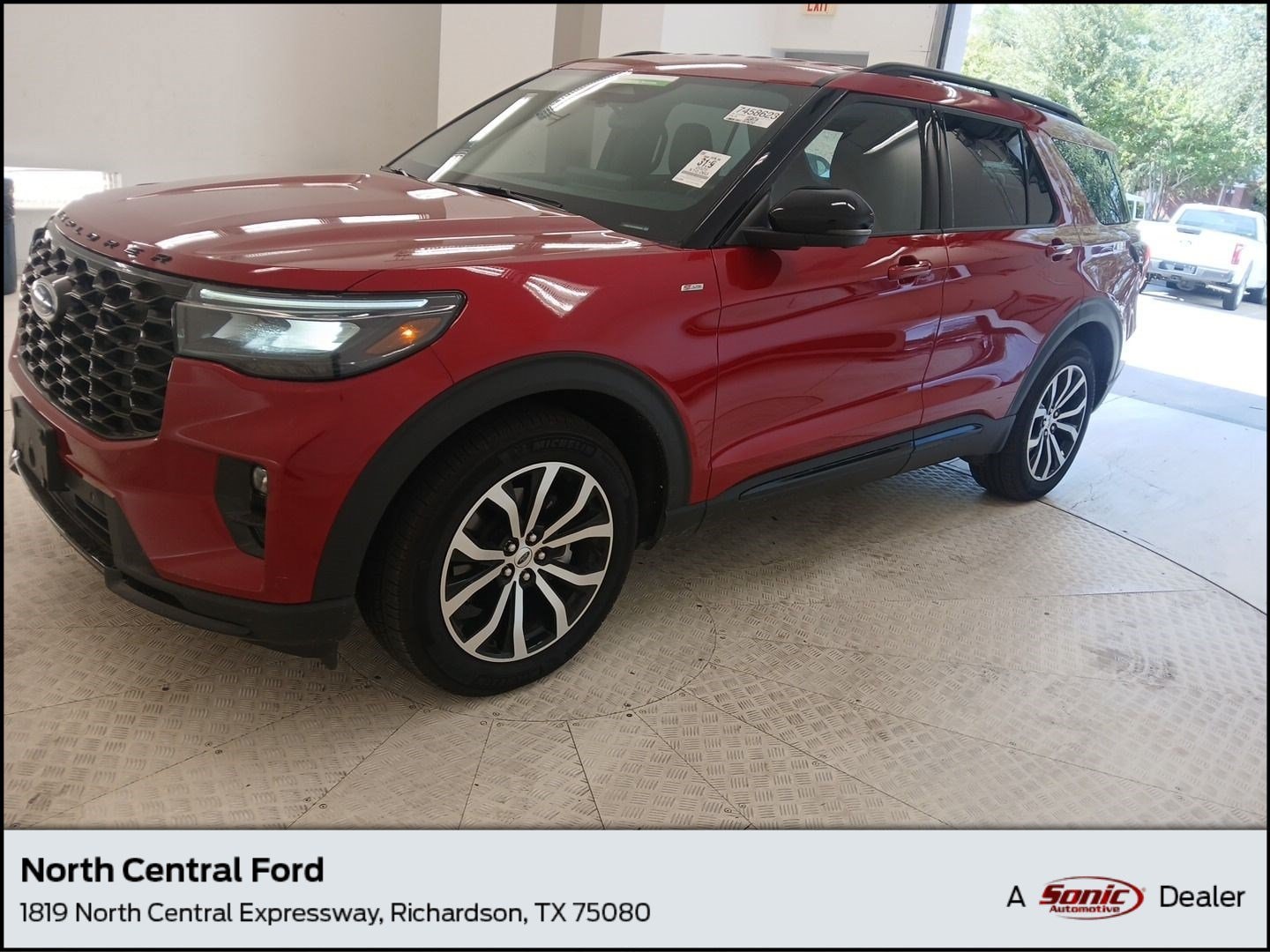 2025 Ford Explorer SUV 