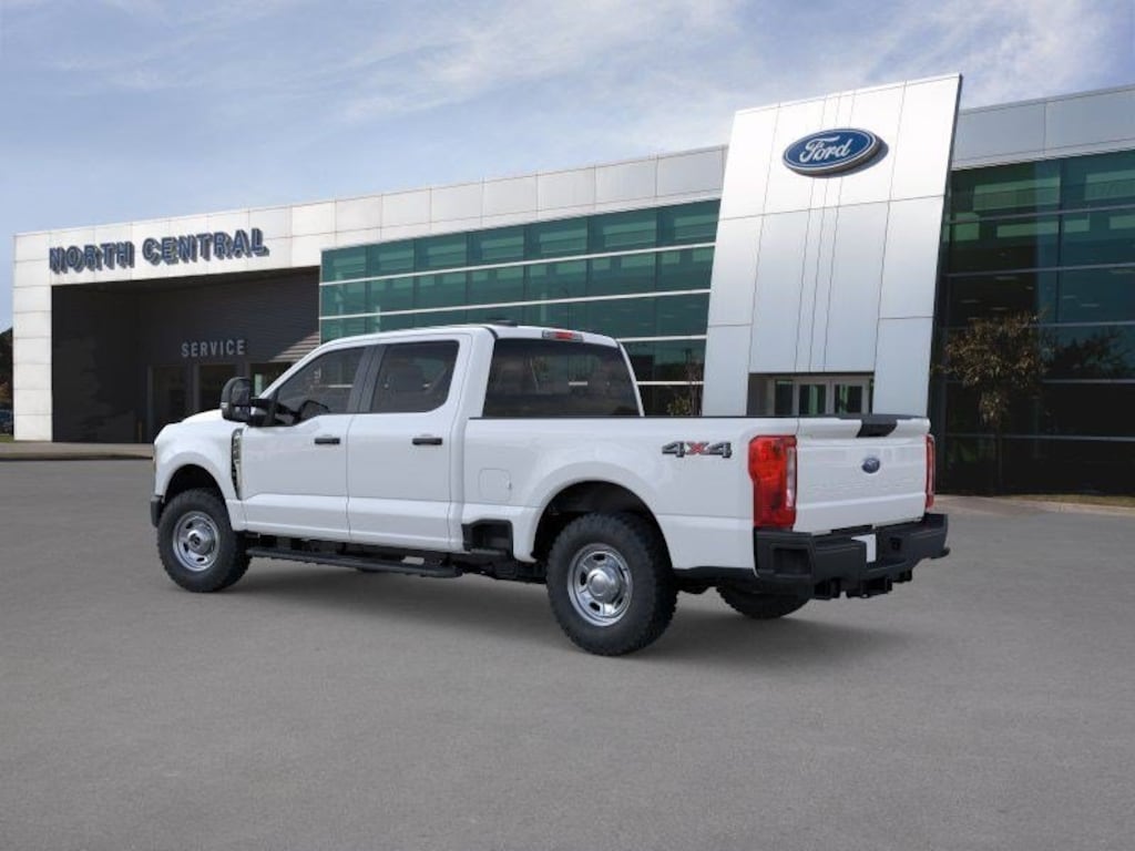 New 2026 Ford F-250 XL Truck Crew Cab