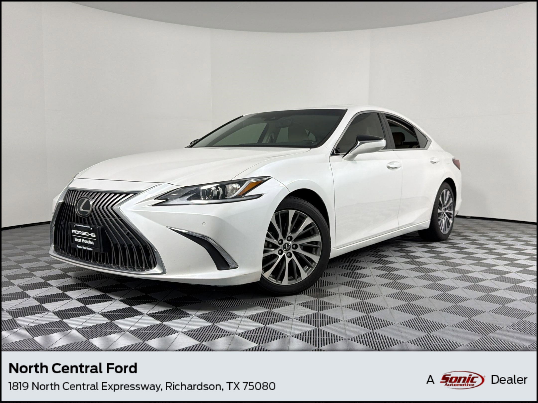 2020 Lexus ES 350 350's photo