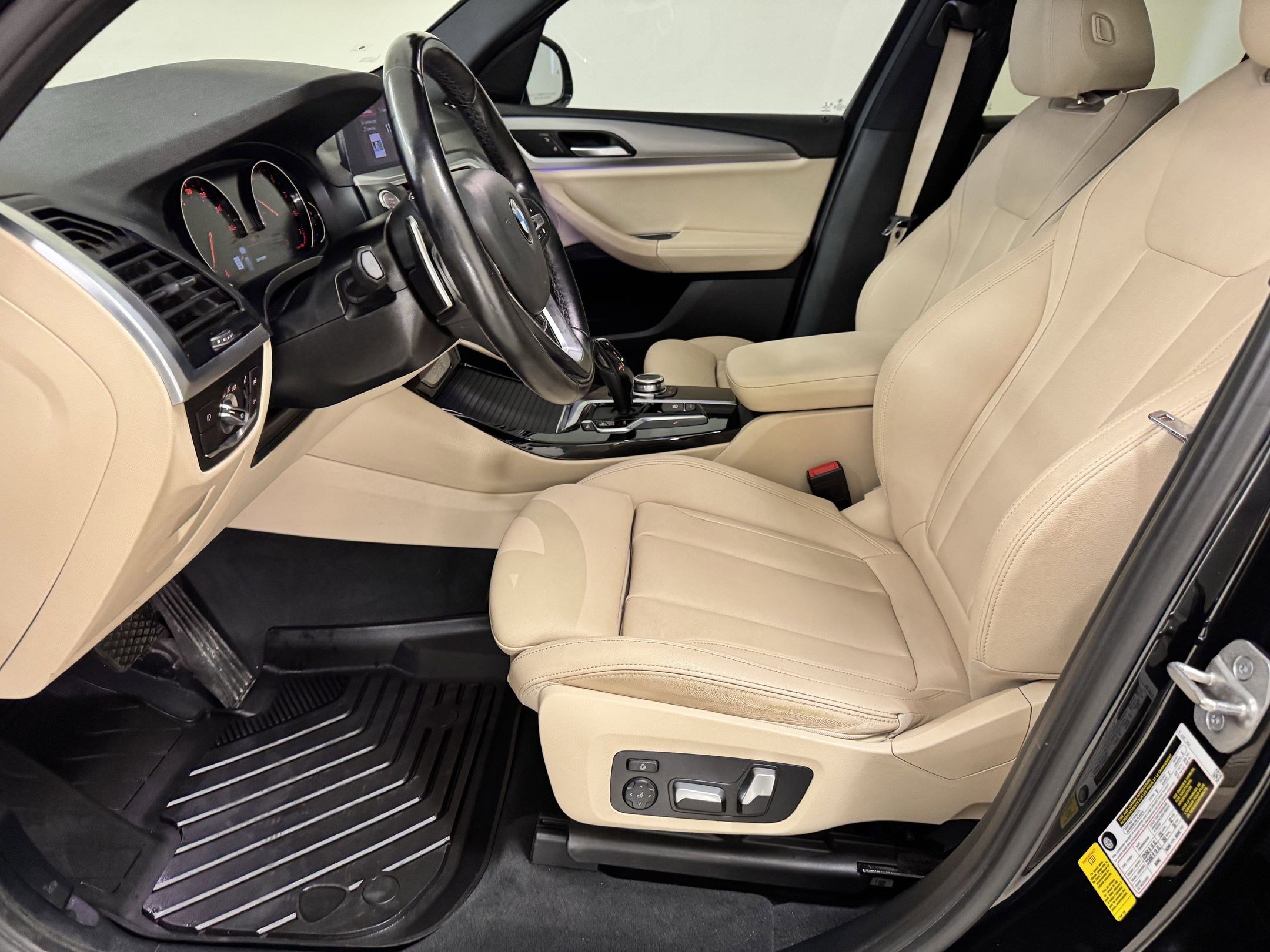 2021 Bmw X3 sDrive30i photo 2
