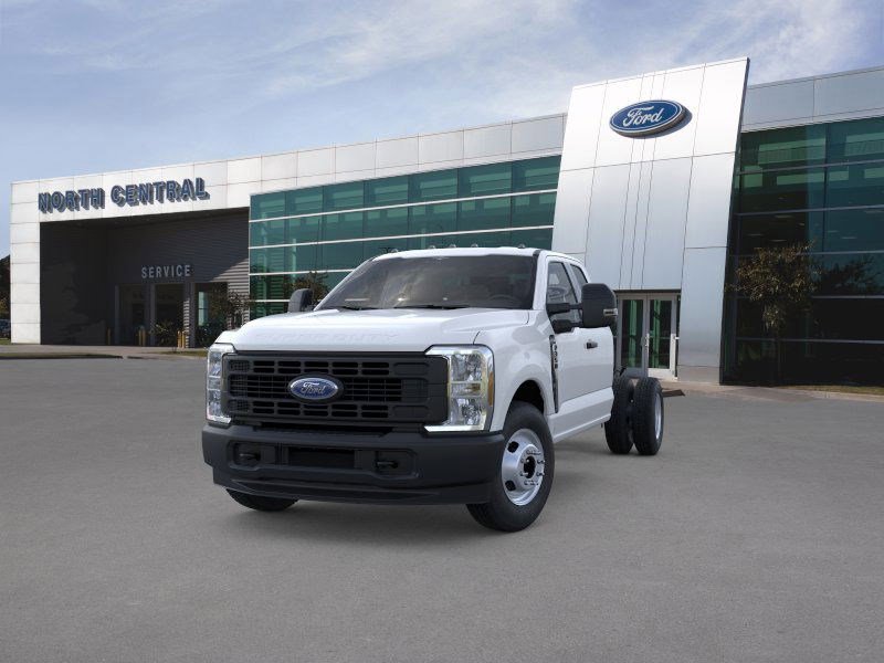 2026 Ford F-350 XL photo 2