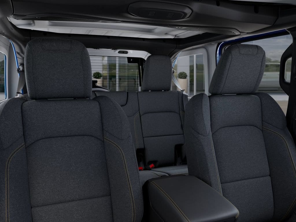 2025 Jeep Wrangler 4-Door Sahara - Photo 26