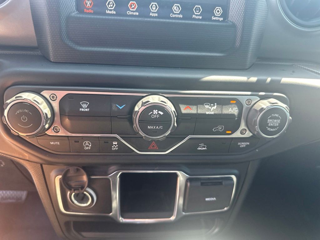 2023 Jeep Gladiator Sport - Photo 22