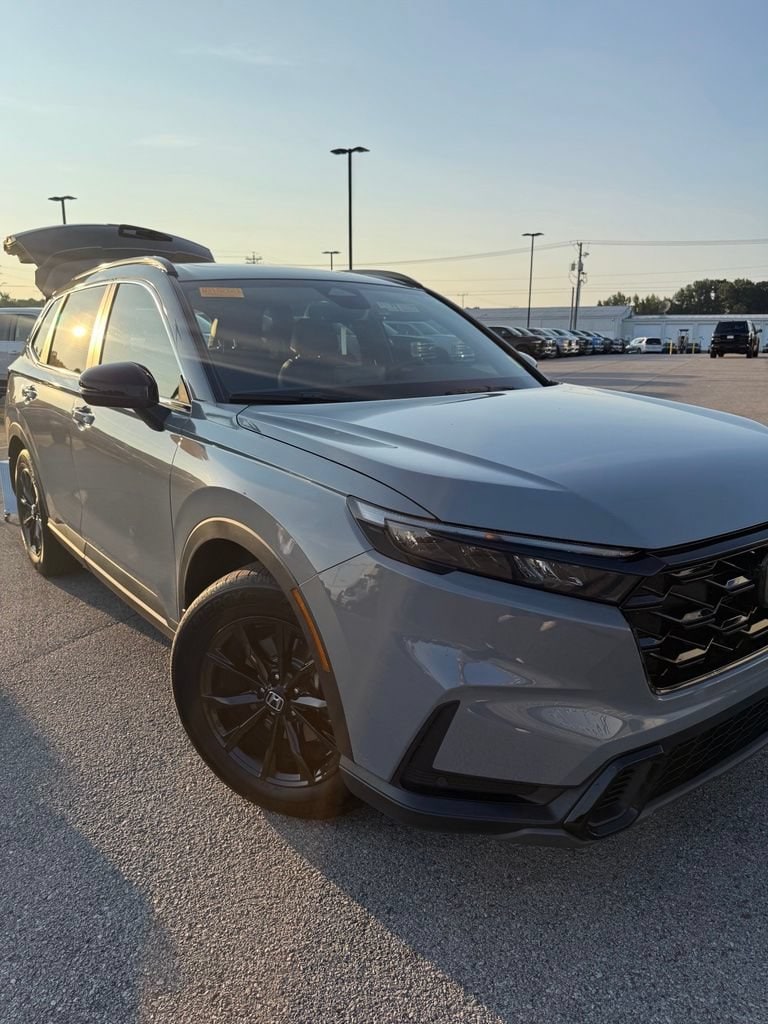 2025 Honda CR-V Sport-L - Photo 4