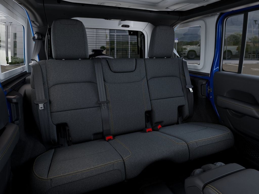 2025 Jeep Wrangler 4-Door Sahara - Photo 20