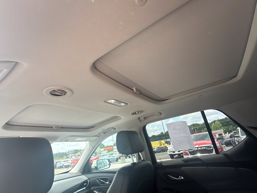 2021 Chevrolet Traverse Premier - Photo 33