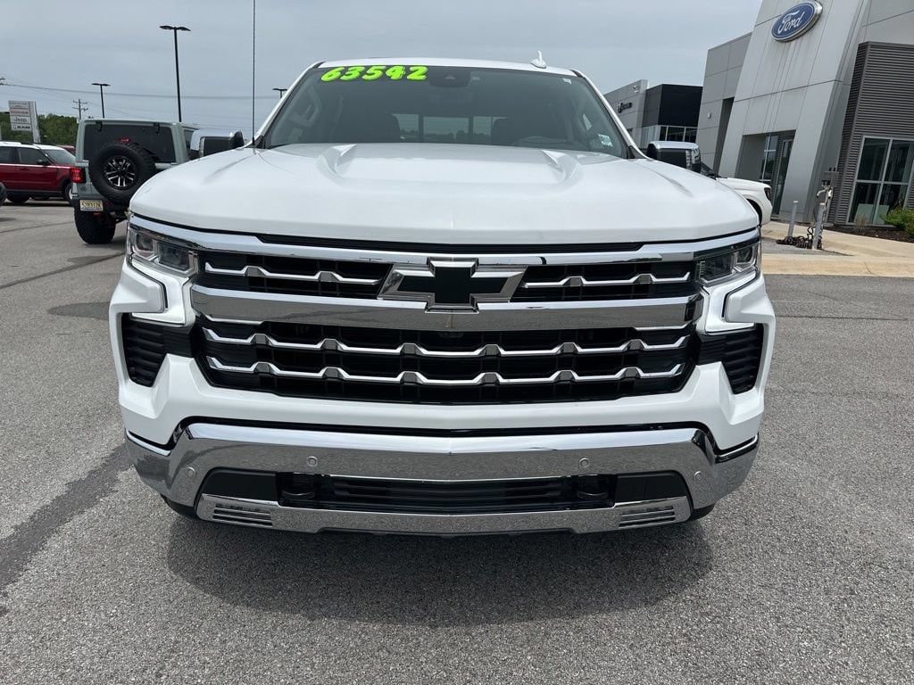 2026 Chevrolet Silverado 1500 LTZ - Photo 2