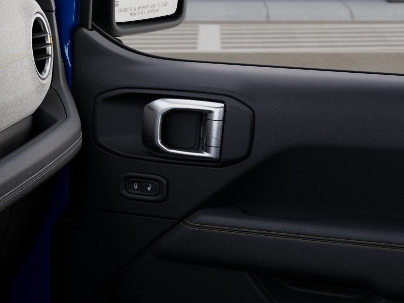 2025 Jeep Wrangler 4-Door Sahara - Photo 25