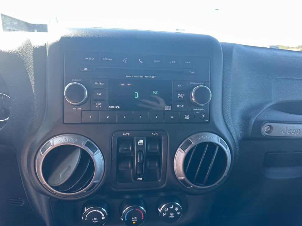 2017 Jeep Wrangler Unlimited Sport S - Photo 19