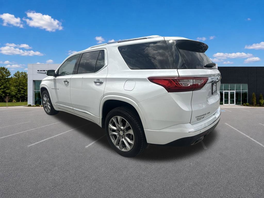 2021 Chevrolet Traverse Premier - Photo 8