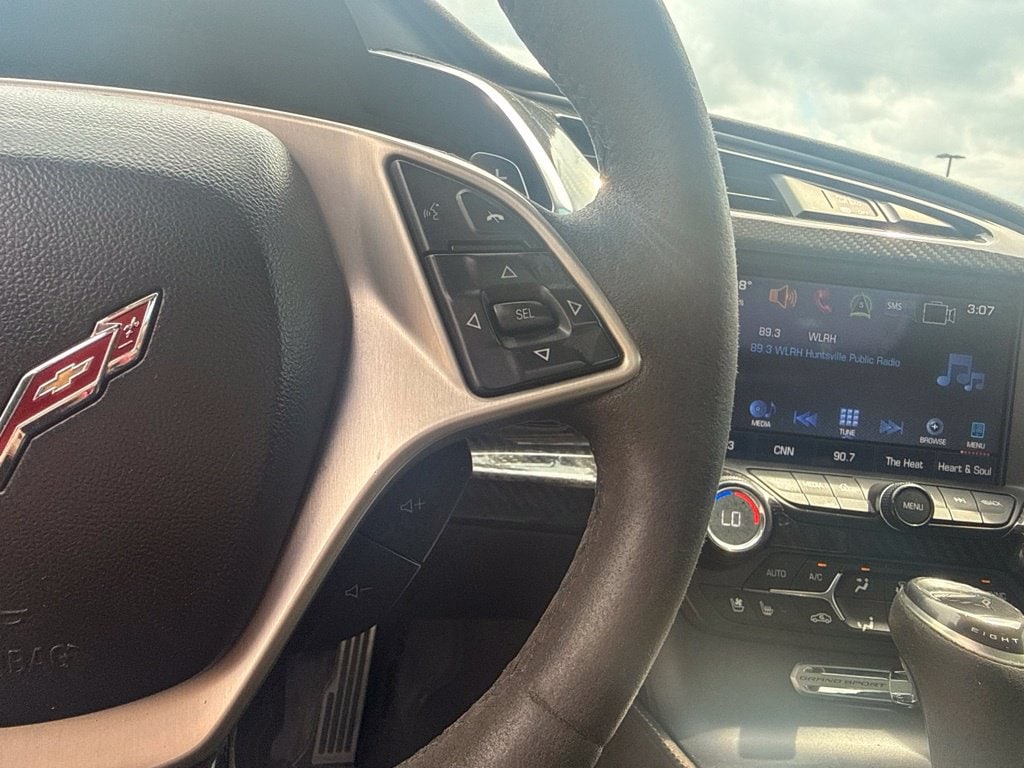 2017 Chevrolet Corvette 3LT - Photo 24
