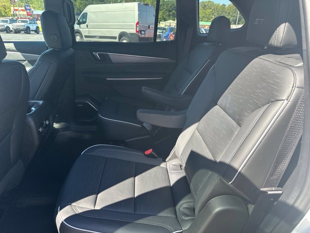 2026 Buick Enclave Sport Touring - Photo 31