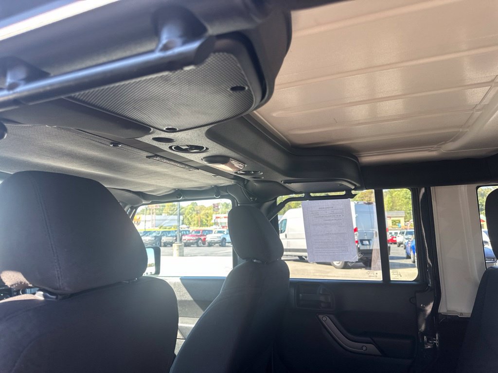 2017 Jeep Wrangler Unlimited Sport S - Photo 25