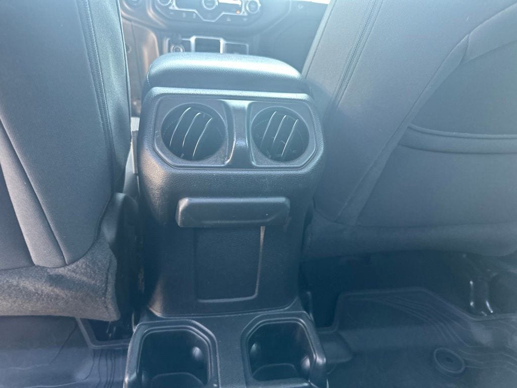 2023 Jeep Gladiator Sport - Photo 29