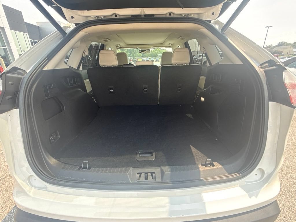 2024 Ford Edge Titanium - Photo 8
