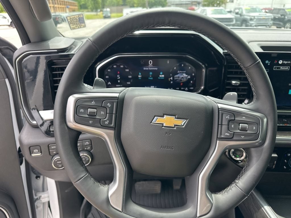 2026 Chevrolet Silverado 1500 LTZ - Photo 15