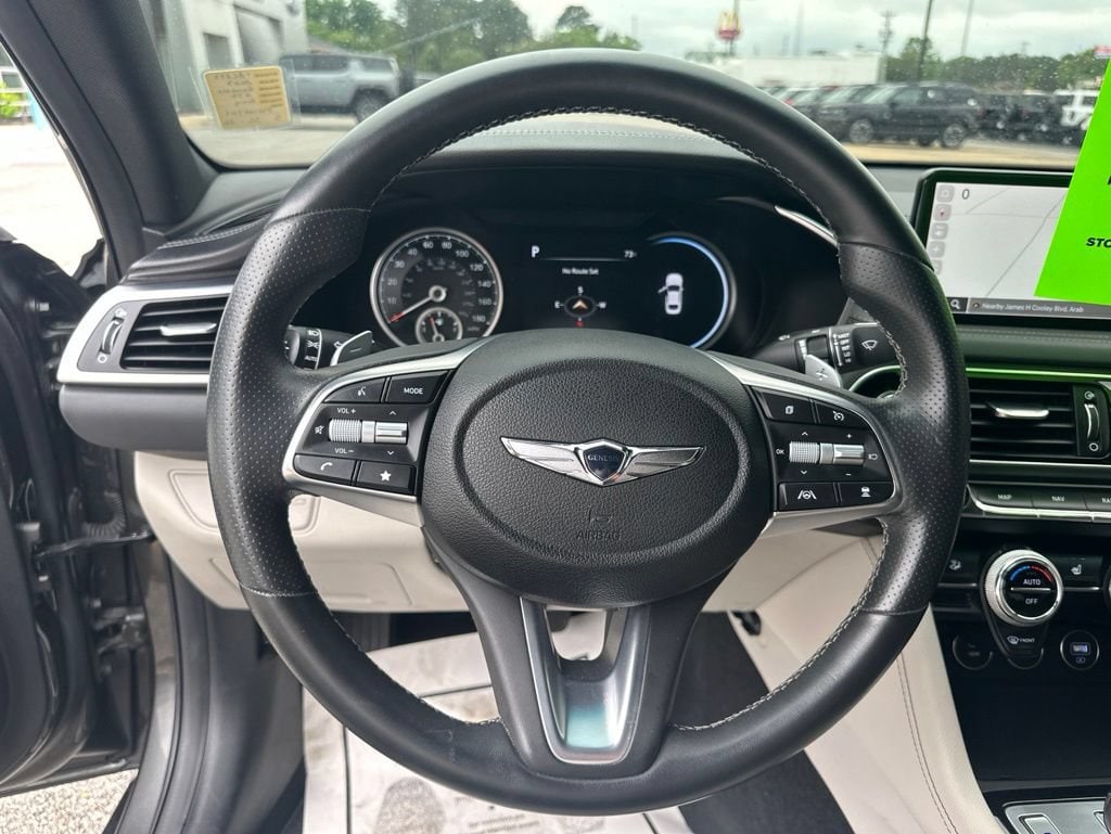2023 GENESIS G70 Standard - Photo 13