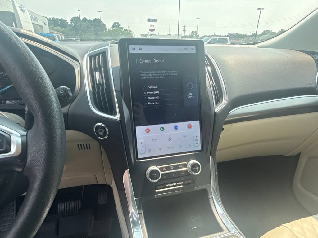 2024 Ford Edge Titanium - Photo 22