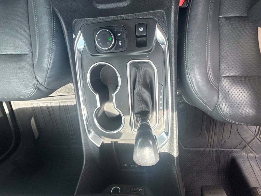 2021 Chevrolet Traverse Premier - Photo 24