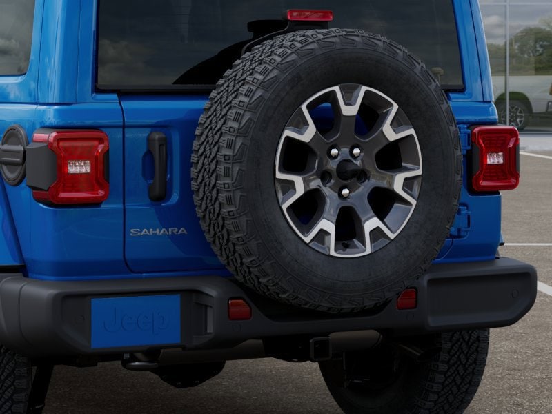 2025 Jeep Wrangler 4-Door Sahara - Photo 17